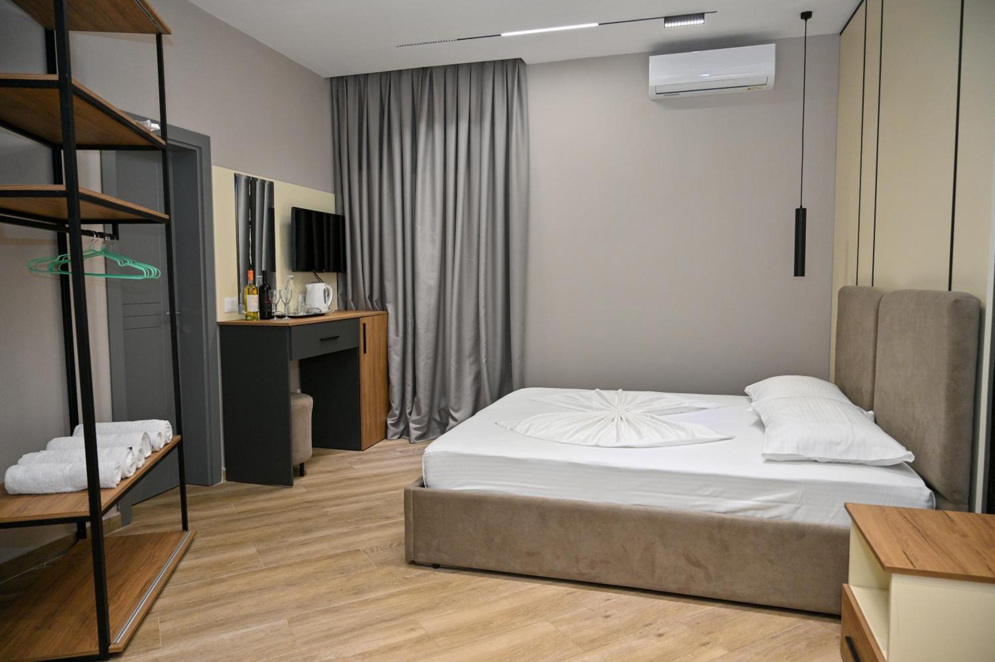 Monduro Hotel Durres Room photo