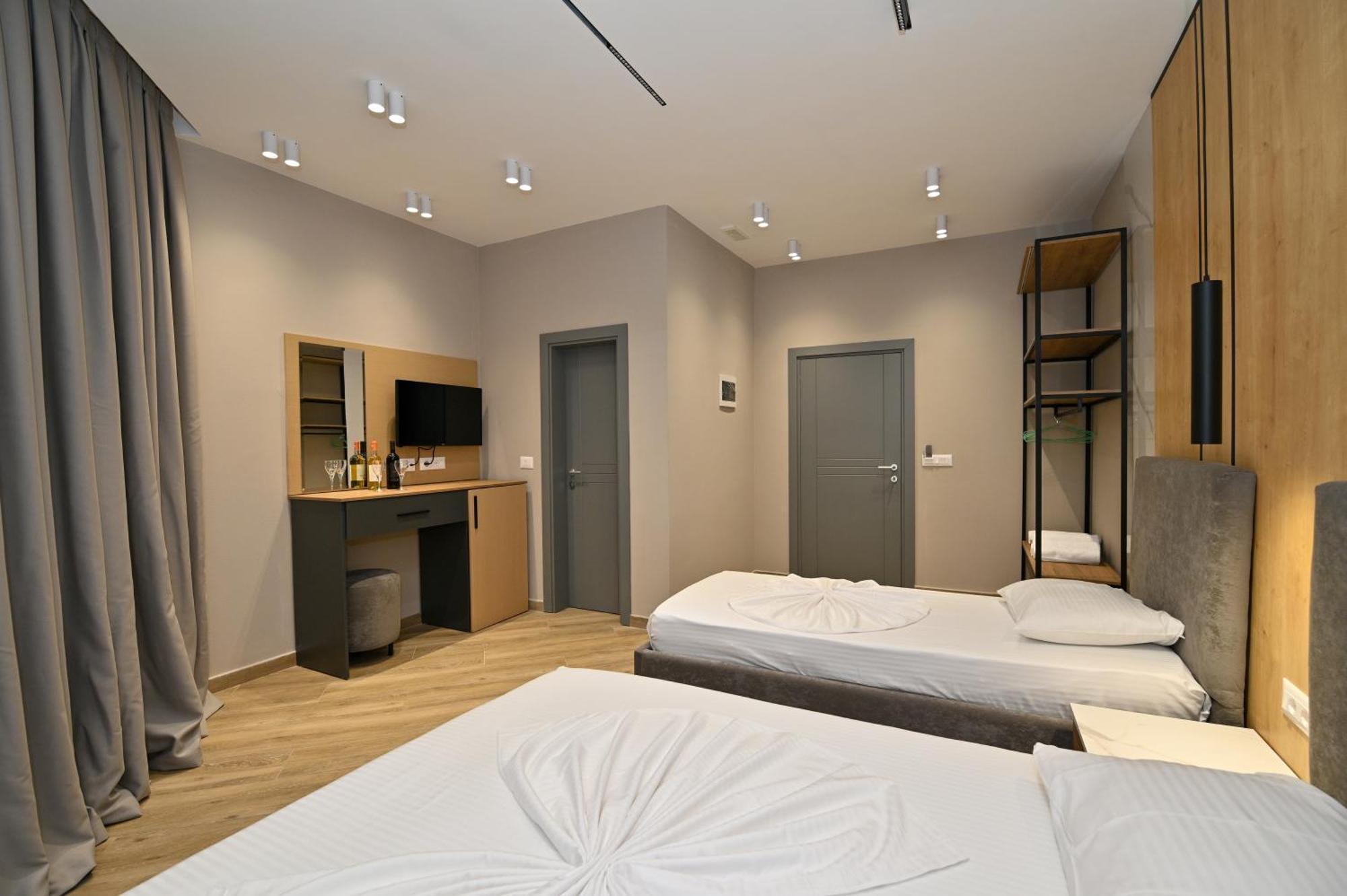 Monduro Hotel Durres Room photo