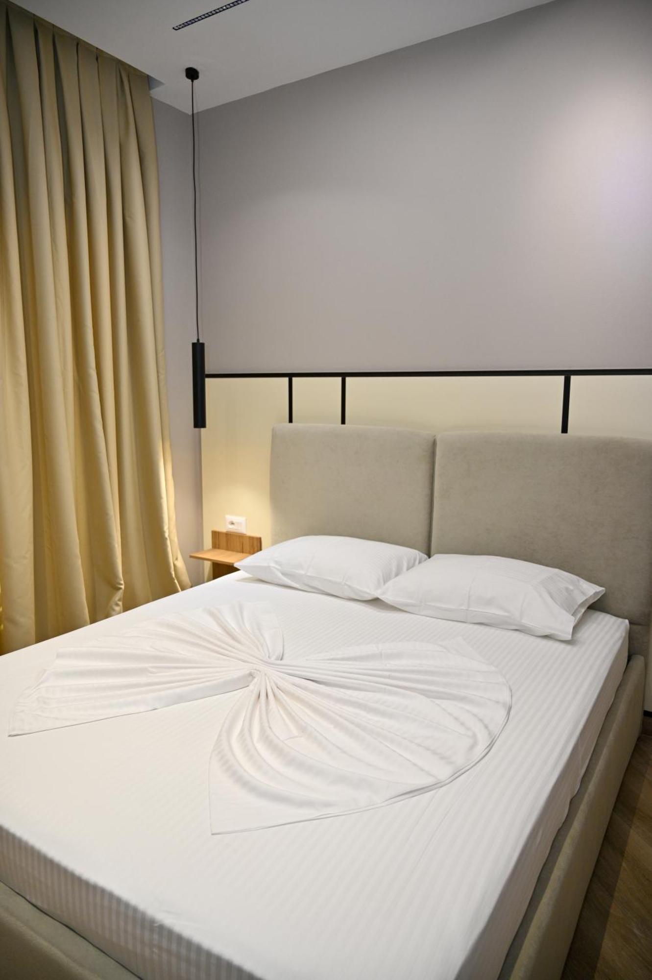 Monduro Hotel Durres Room photo