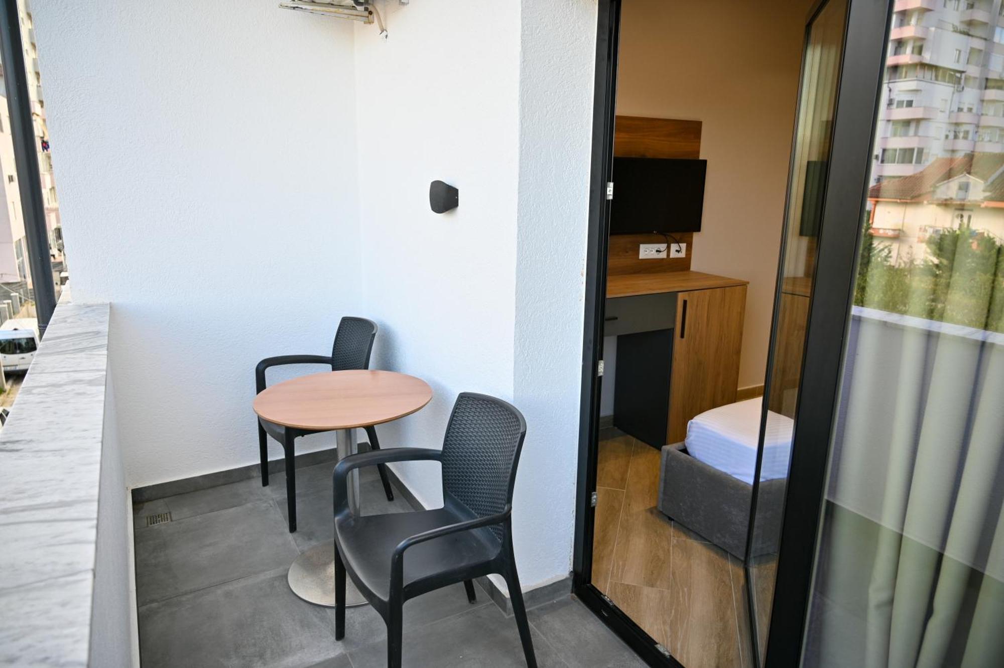 Monduro Hotel Durres Room photo